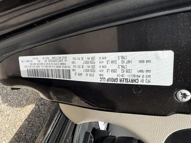 2015 Chrysler Town & Country Touring-L