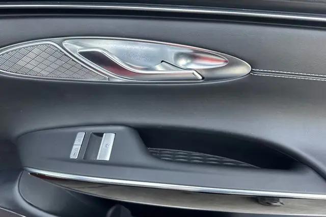 2025 Genesis GV70 2.5T AWD