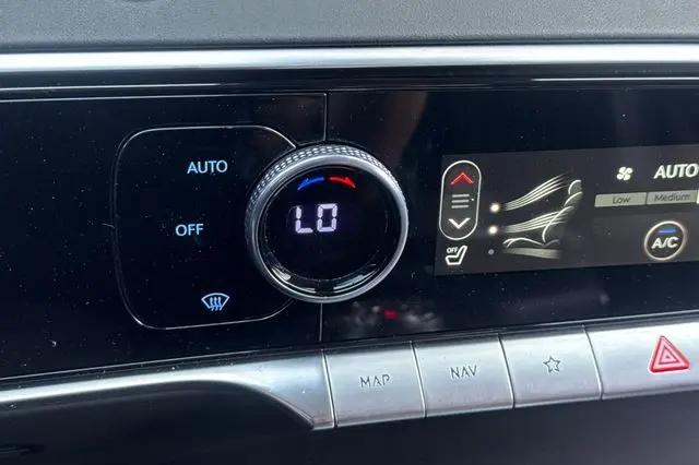 2025 Genesis GV70 2.5T AWD