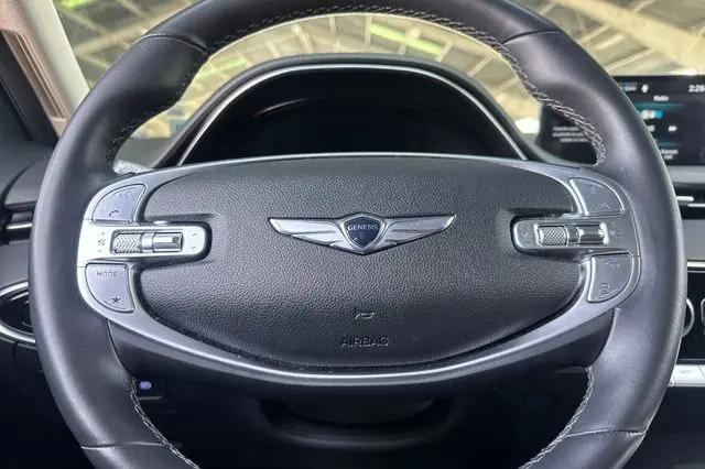 2025 Genesis GV70 2.5T AWD