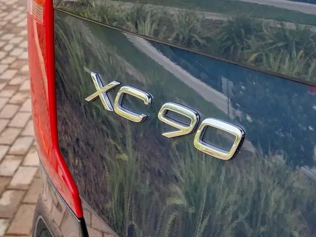 2024 Volvo XC90 Recharge T8 Plus 6-Seater