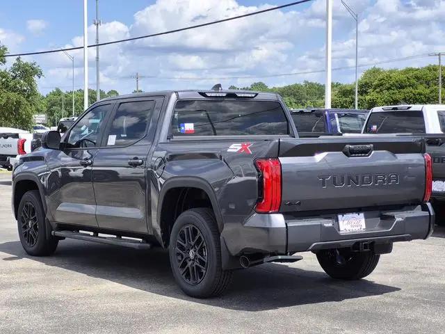 2026 Toyota Tundra SR5 CrewMax 5.5' Bed
