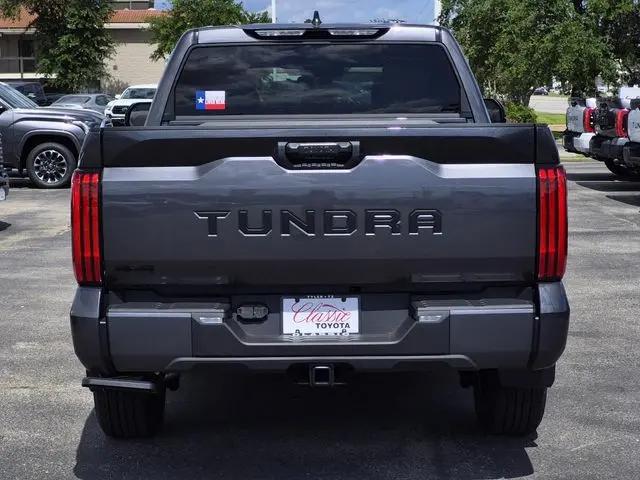 2026 Toyota Tundra SR5 CrewMax 5.5' Bed