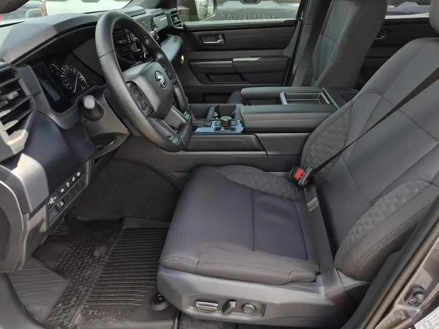 2026 Toyota Tundra SR5 CrewMax 5.5' Bed