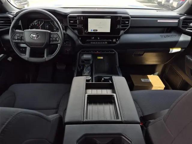 2026 Toyota Tundra SR5 CrewMax 5.5' Bed