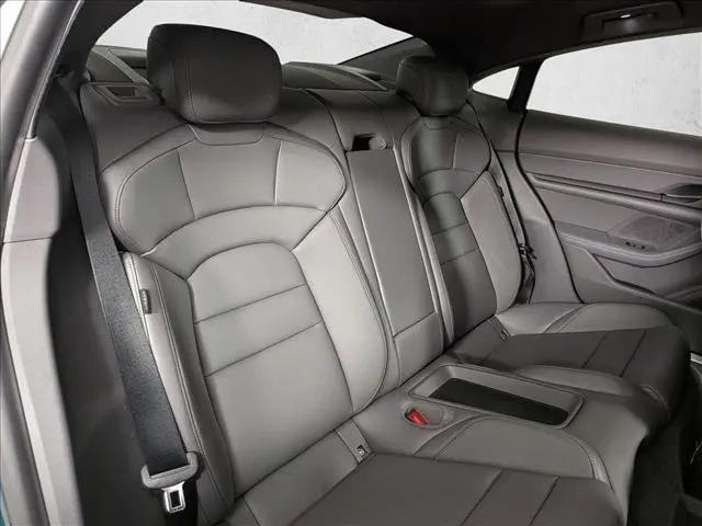 2024 Porsche Taycan 4S