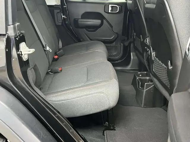 2024 Jeep Wrangler 4-Door Rubicon 4x4