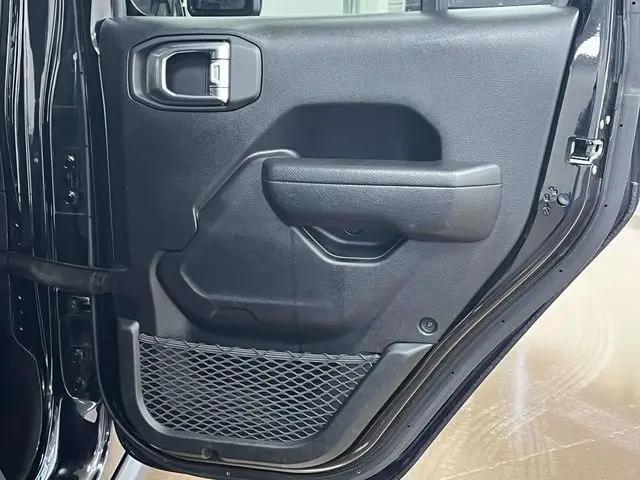 2024 Jeep Wrangler 4-Door Rubicon 4x4
