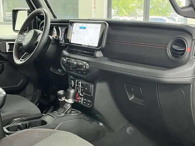 2024 Jeep Wrangler 4-Door Rubicon 4x4