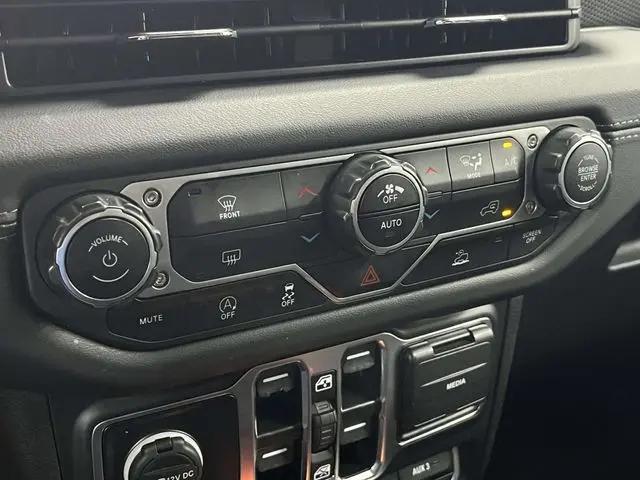 2024 Jeep Wrangler 4-Door Rubicon 4x4