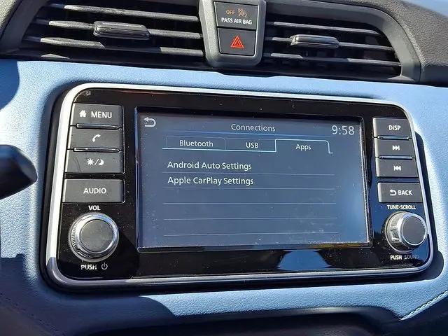 2025 Nissan Versa 1.6 SV