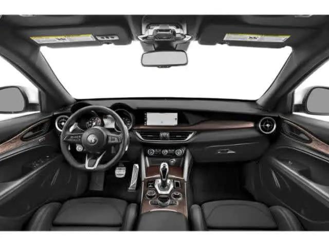 2023 Alfa Romeo Stelvio Veloce AWD