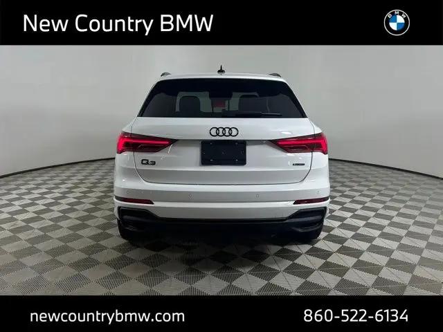 2025 Audi Q3 Premium 45 TFSI S line quattro Tiptronic