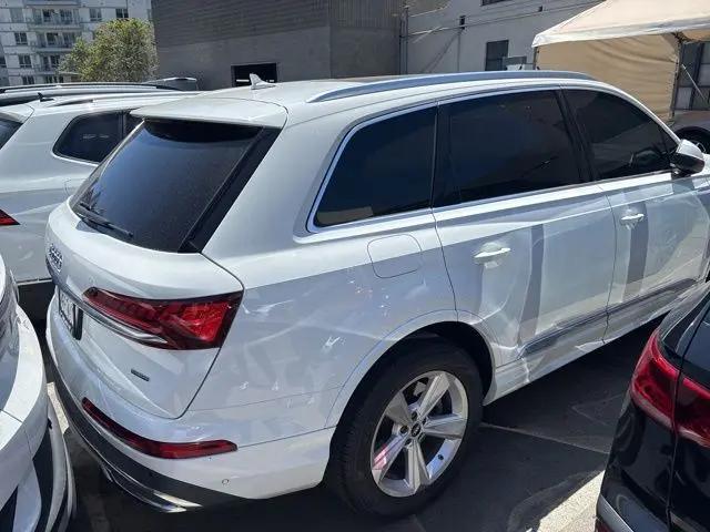 2022 Audi Q7 Premium 45 TFSI quattro Tiptronic