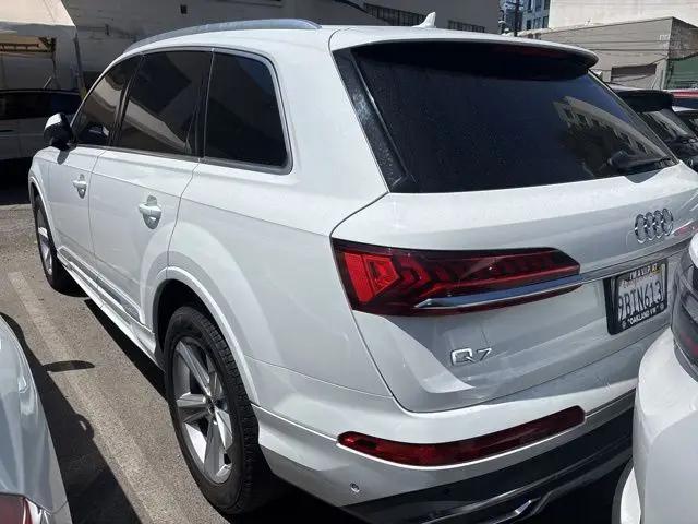 2022 Audi Q7 Premium 45 TFSI quattro Tiptronic