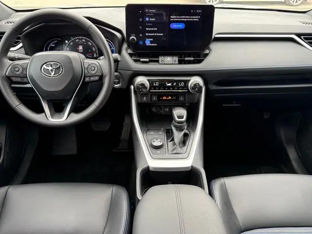 2024 Toyota RAV4 Hybrid XSE