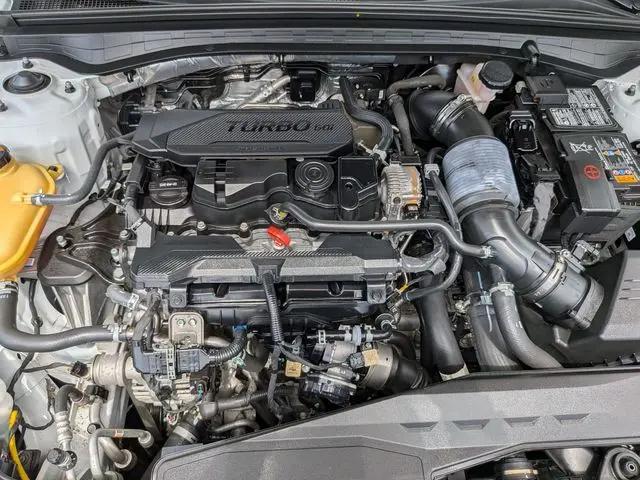 2023 Kia K5 LXS