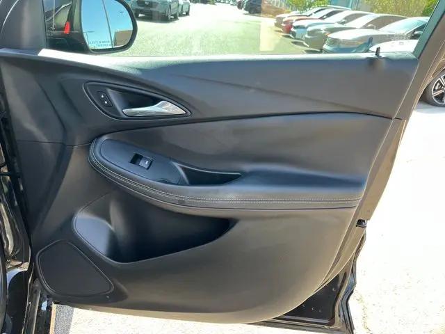 2021 Buick Encore GX FWD Essence