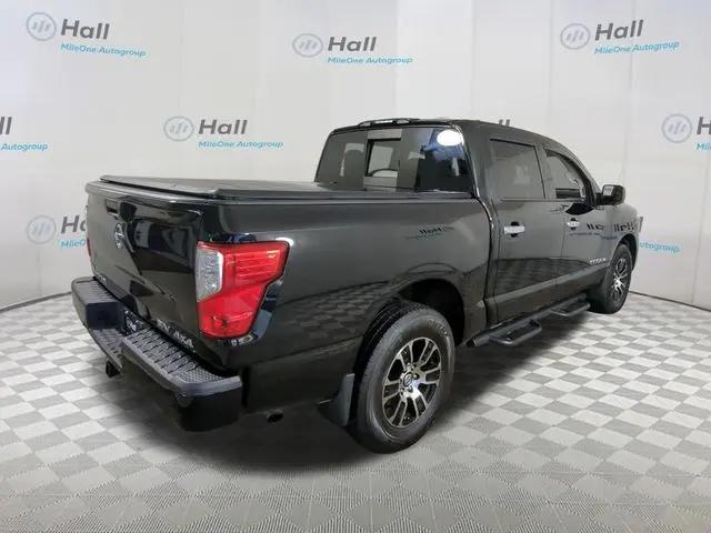 2021 Nissan Titan Crew Cab SV 4x4