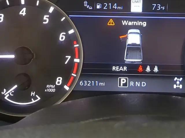 2021 Nissan Titan Crew Cab SV 4x4