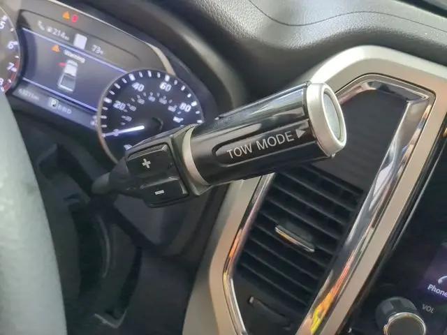 2021 Nissan Titan Crew Cab SV 4x4