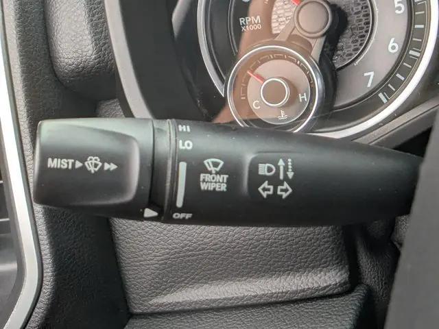 2019 Ram 1500 Big Horn/Lone Star Crew Cab 4x4 57 Box