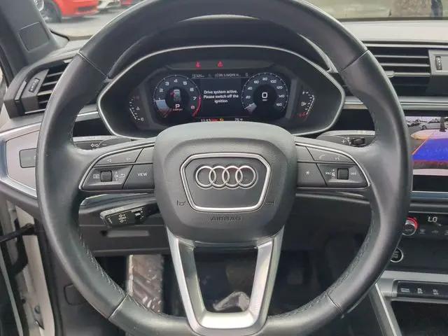 2024 Audi Q3 Premium 45 TFSI S line quattro Tiptronic