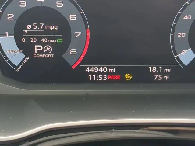 2024 Audi Q3 Premium 45 TFSI S line quattro Tiptronic
