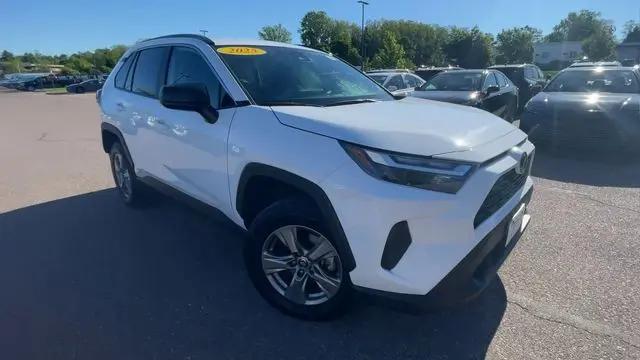 2025 Toyota RAV4 Hybrid LE