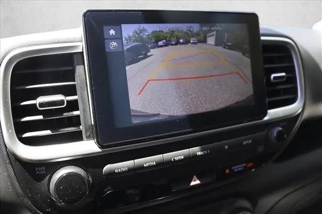 2024 Hyundai Venue SEL