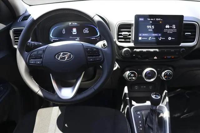 2024 Hyundai Venue SEL