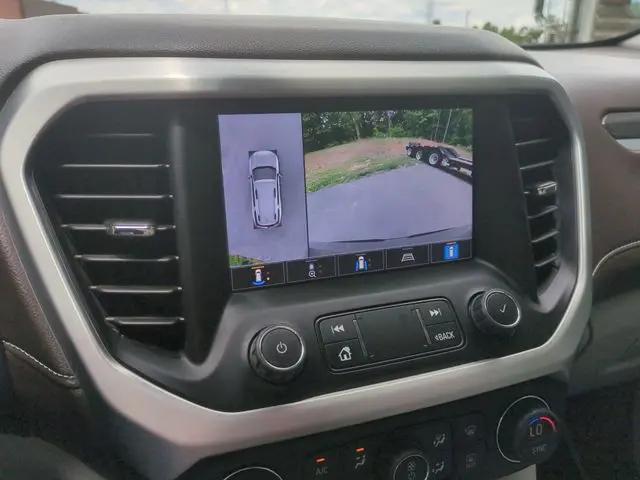 2022 GMC Acadia FWD SLT