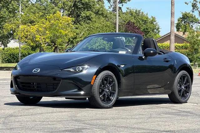 2026 Mazda MX-5 Sport