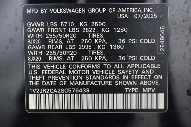 2025 Volkswagen Atlas 2.0T SE w/Technology