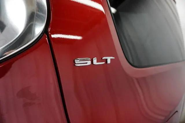 2023 GMC Acadia FWD SLT