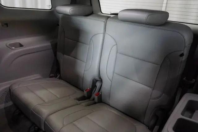2023 GMC Acadia FWD SLT