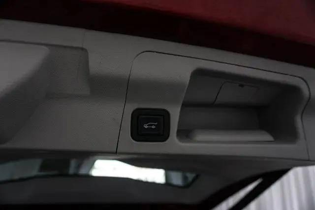 2023 GMC Acadia FWD SLT