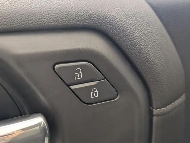 2021 Chevrolet Silverado 2500HD 4WD Crew Cab Standard Bed LT