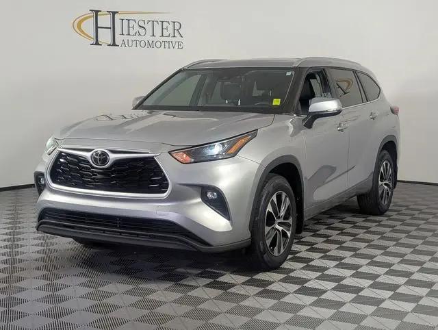 2024 Toyota Highlander XLE