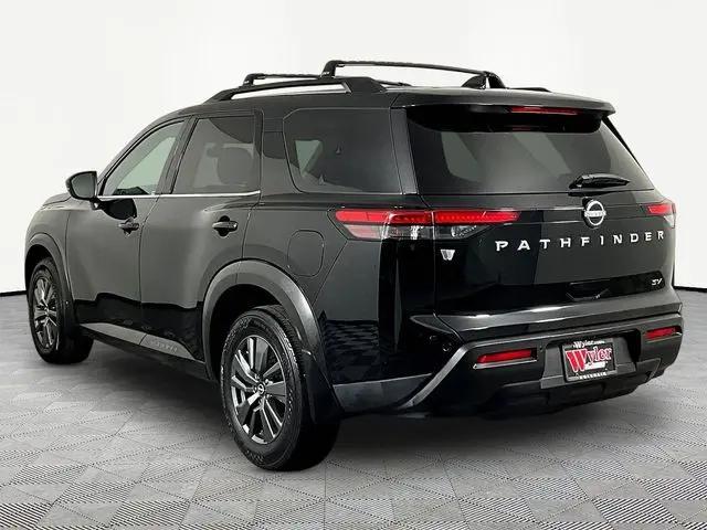 2022 Nissan Pathfinder SV 2WD