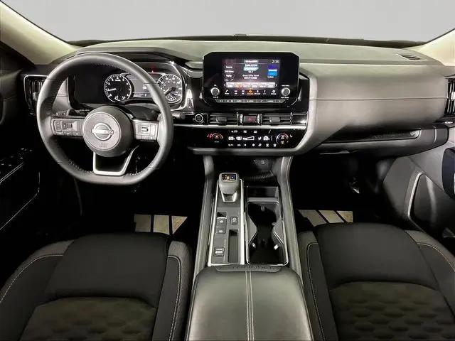 2022 Nissan Pathfinder SV 2WD