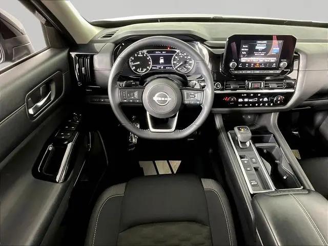 2022 Nissan Pathfinder SV 2WD