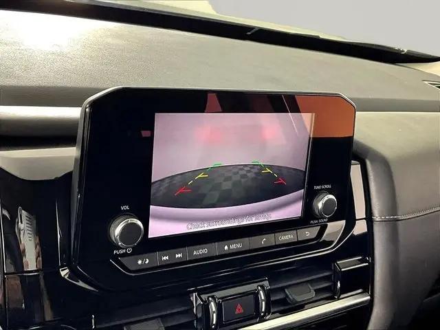 2022 Nissan Pathfinder SV 2WD