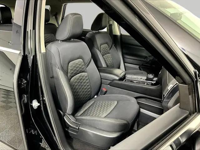 2022 Nissan Pathfinder SV 2WD