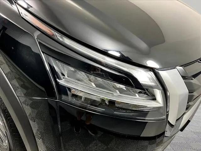 2022 Nissan Pathfinder SV 2WD