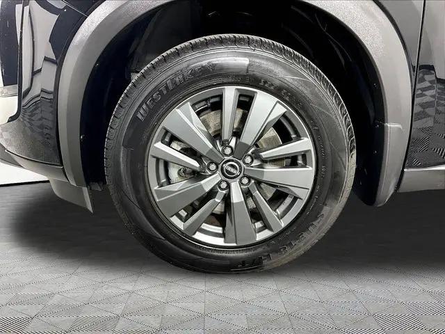 2022 Nissan Pathfinder SV 2WD