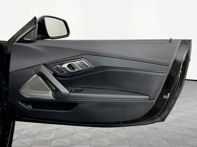 2022 BMW Z4 M40i