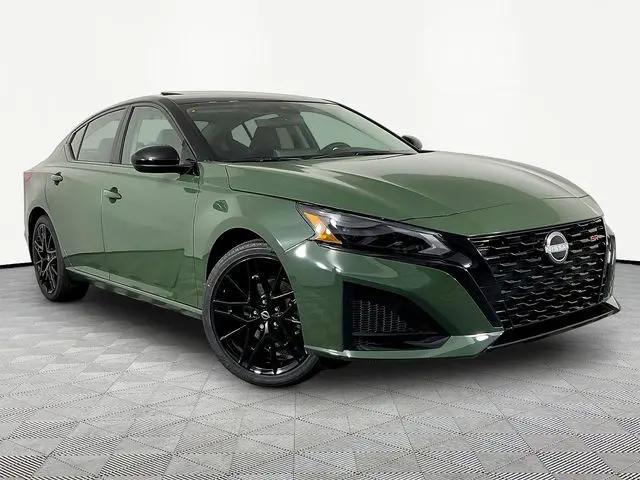 2026 Nissan Altima SR FWD