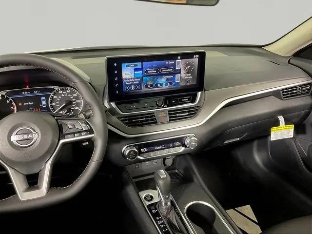 2026 Nissan Altima SR FWD