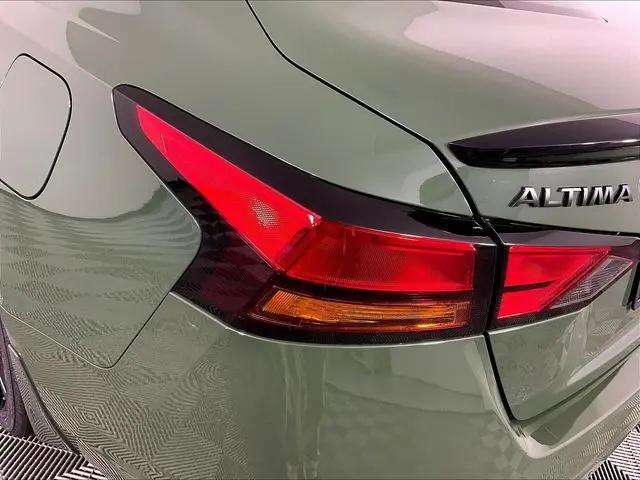 2026 Nissan Altima SR FWD